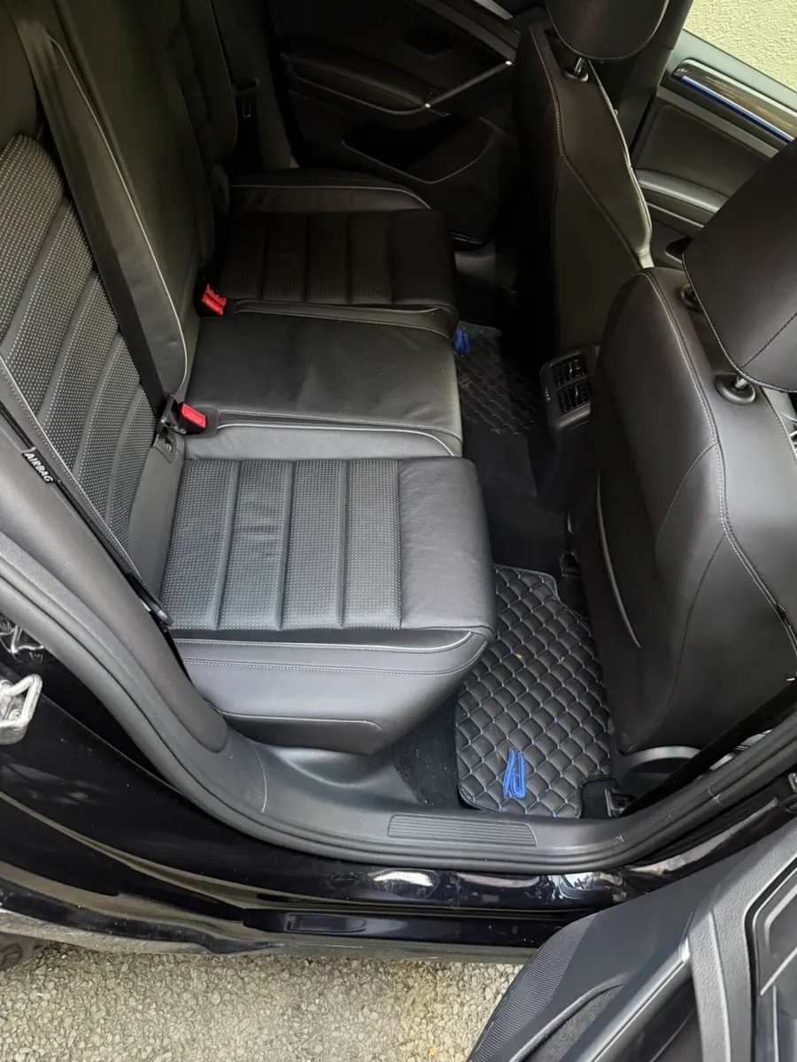 Golf R - Image 6