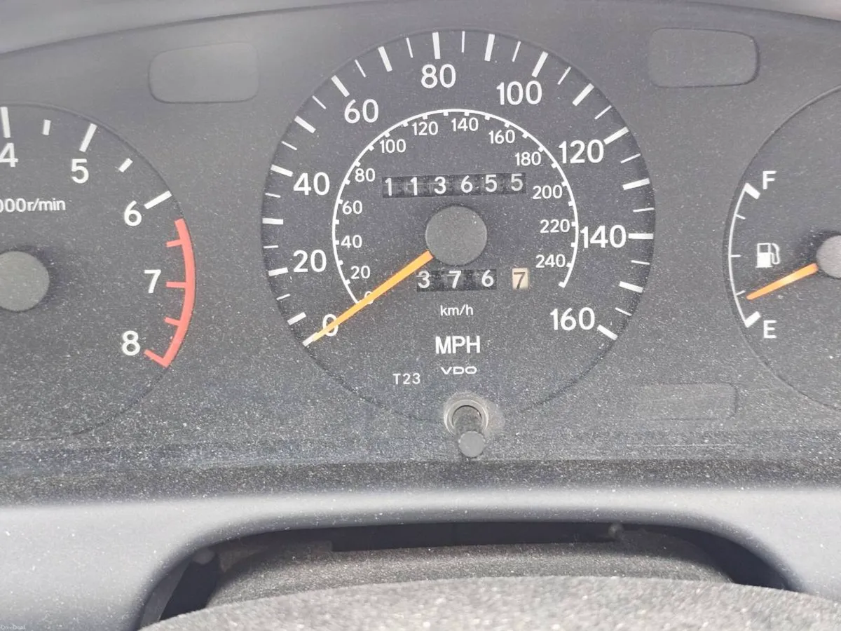 Toyota Carina petrol auto - Image 4
