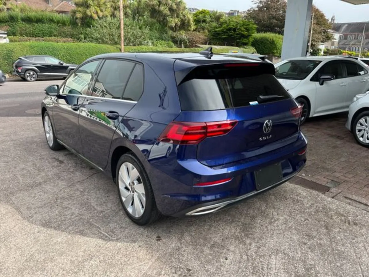 Volkswagen Golf 2.0 tdi style - Image 4