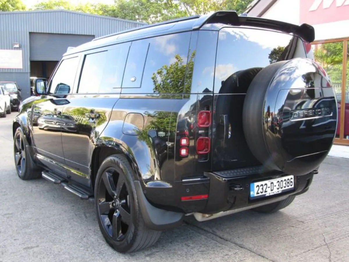 Land Rover Defender P400E X Dynamic HSE Phev 404PS - Image 6