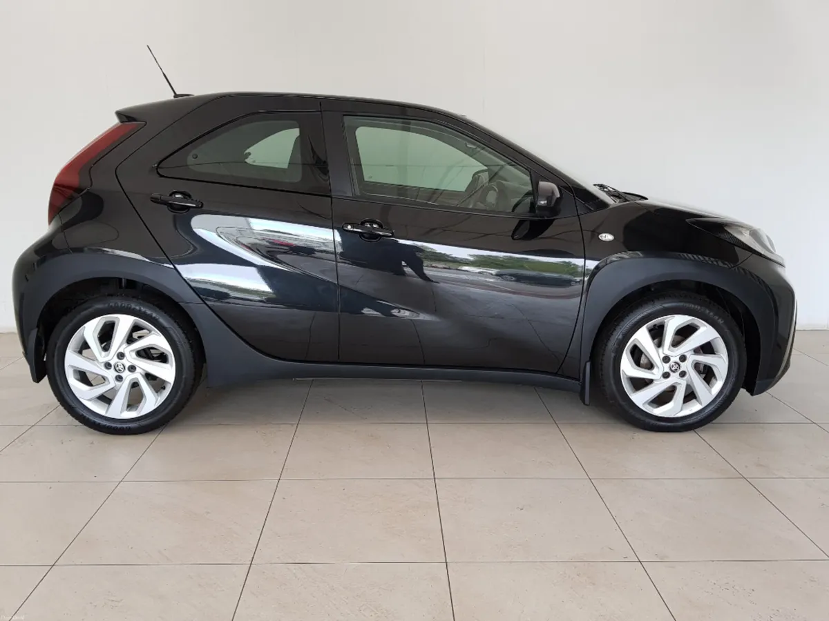 Toyota Aygo X Pulse 4DR - Image 2