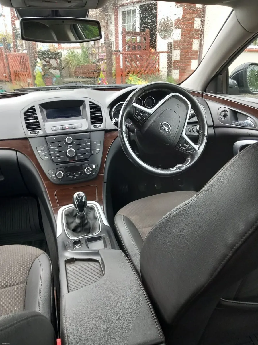 Opel Insignia 2009 2.0 cdti SE - Image 1
