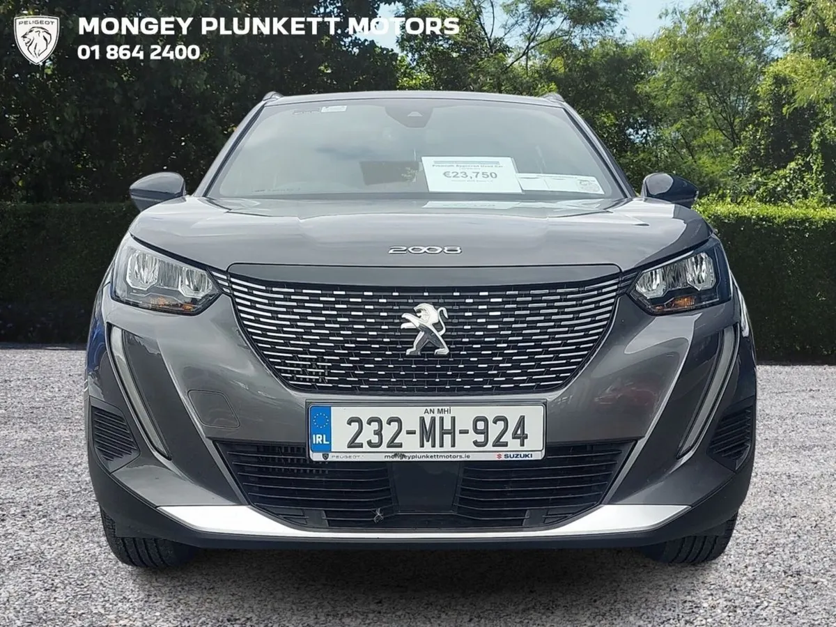 Peugeot 2008 Allure Auto 1.2 - Image 2