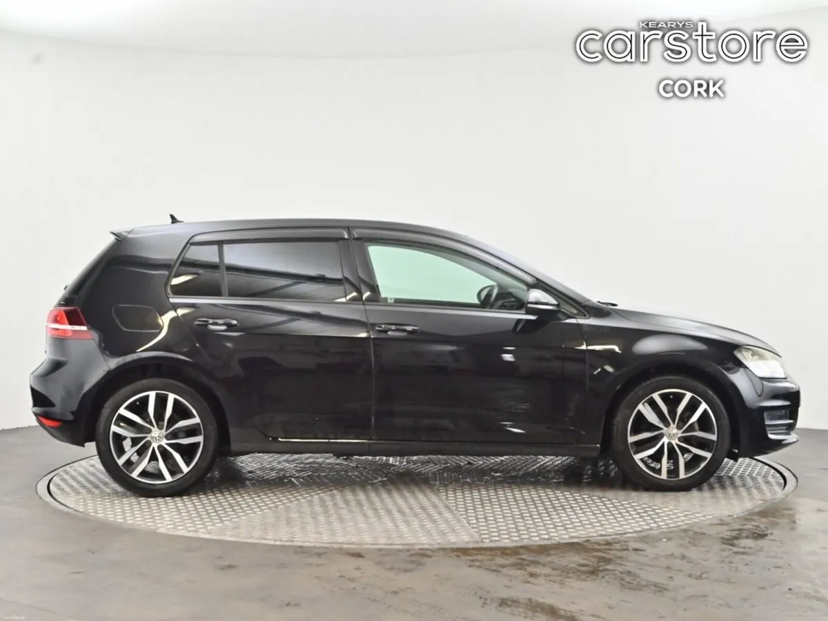 Volkswagen Golf 1.2 TSI COMFORT LINE TECH EDITION - Image 2