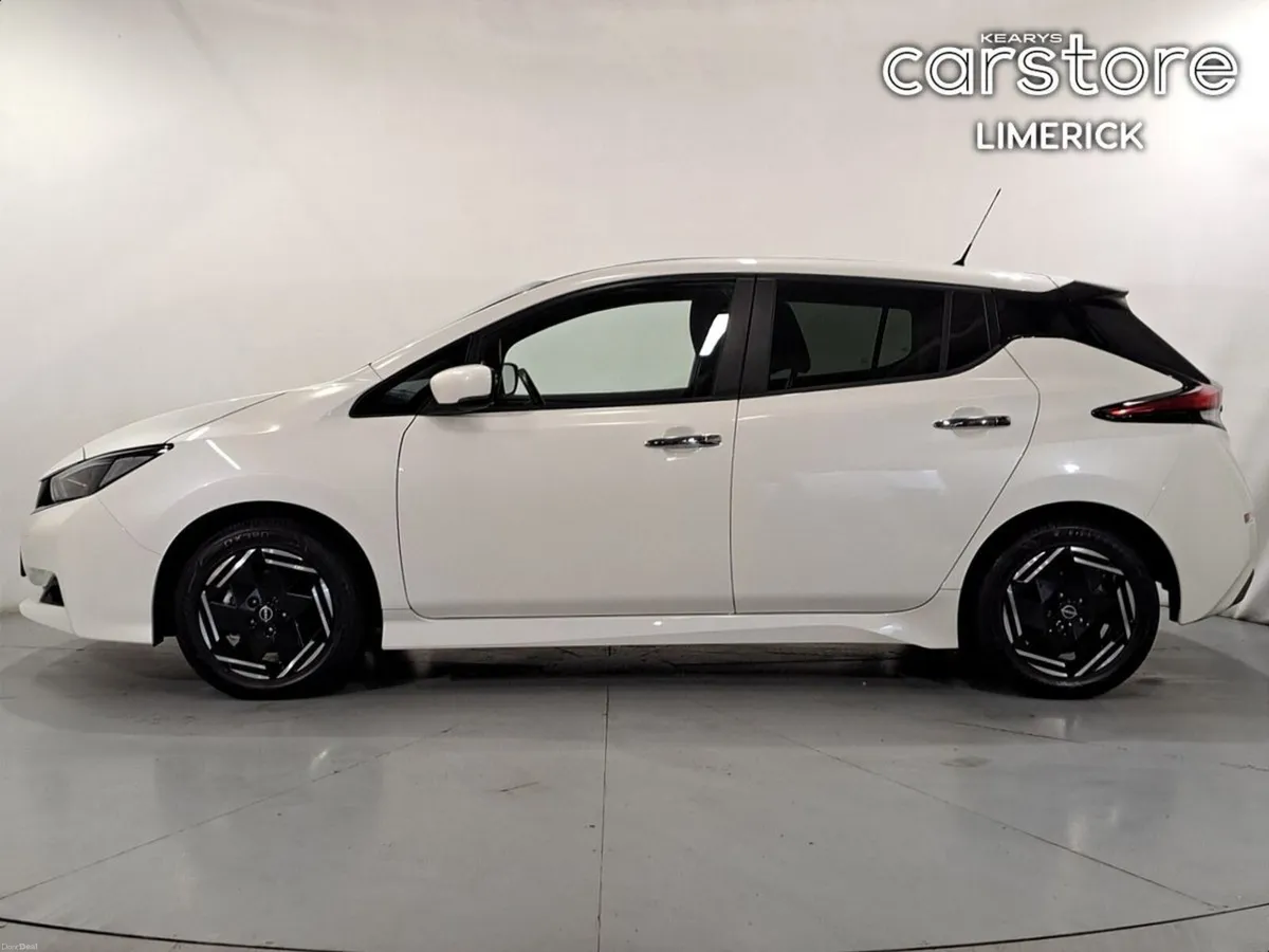 Nissan Leaf Leaf SV 40 kWh - Image 6