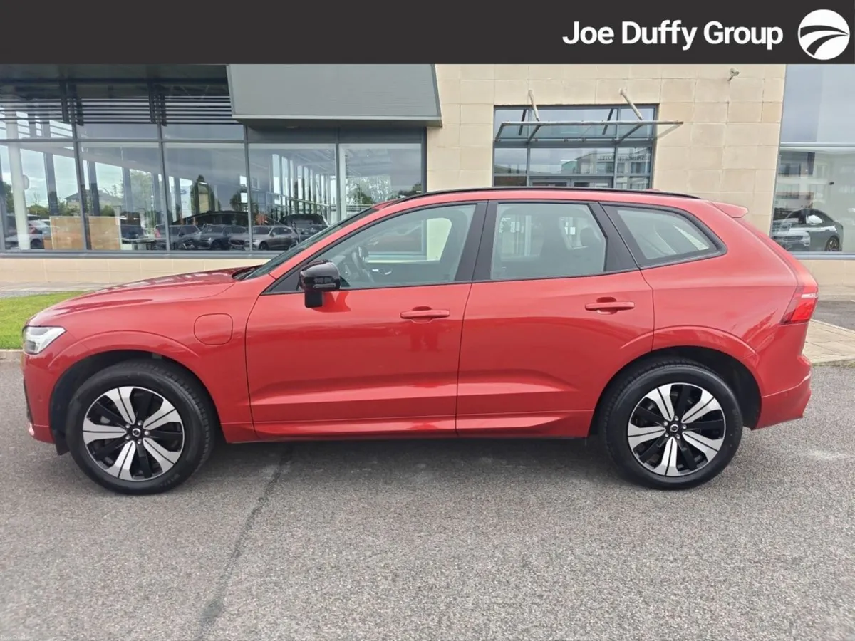 Volvo XC60 Plus *242, Low Kms, Great Spec* - Image 3