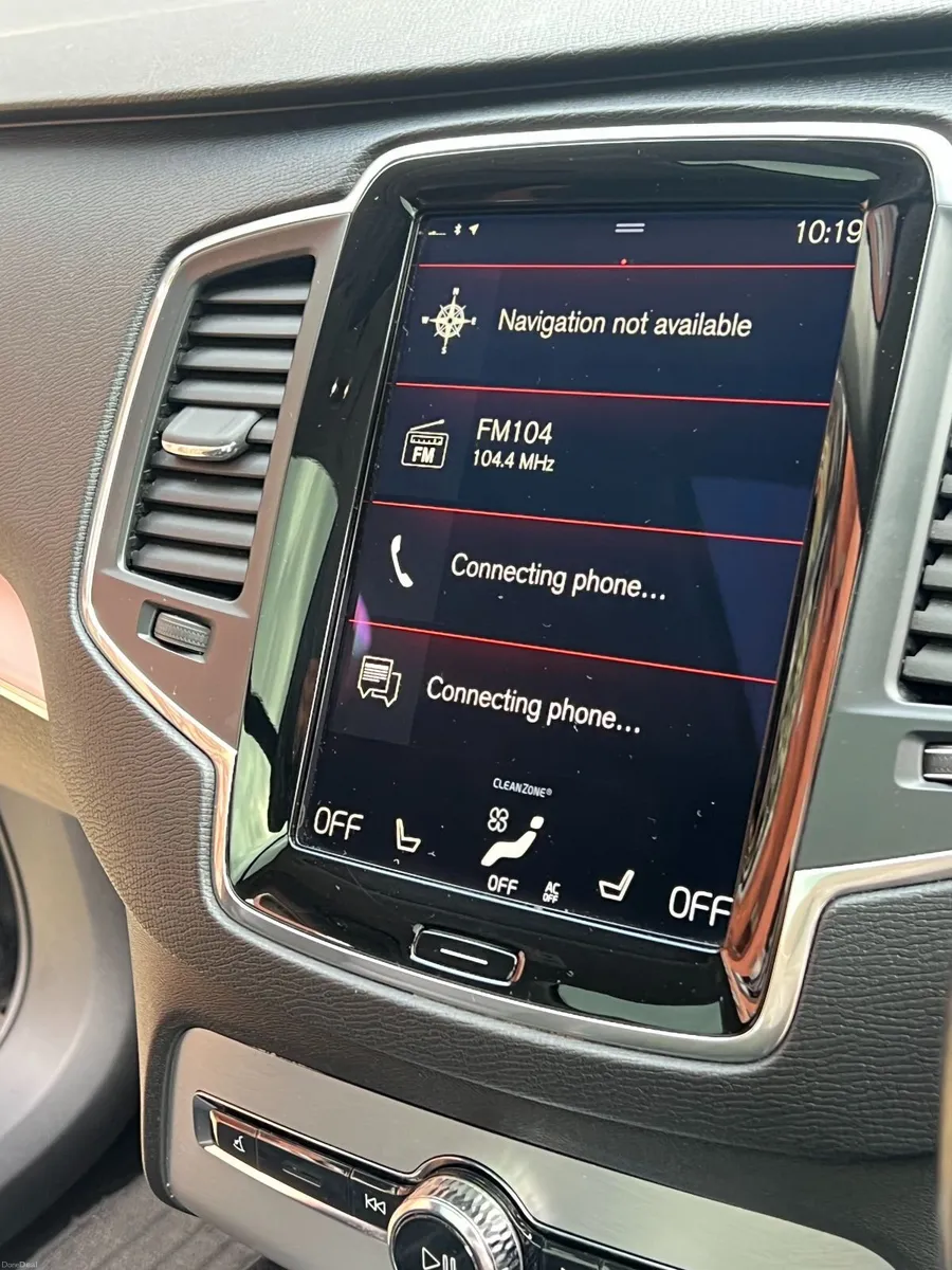 Volvo XC90 2017 - Image 2