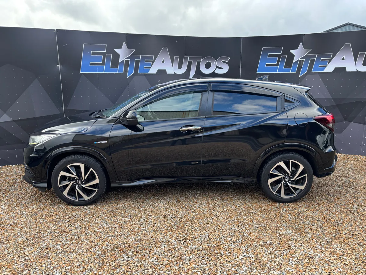 Honda Vezel Self Charging Hybrid 2018 - Image 3