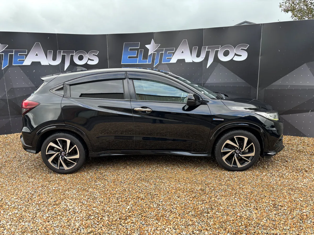 Honda Vezel Self Charging Hybrid 2018 - Image 6