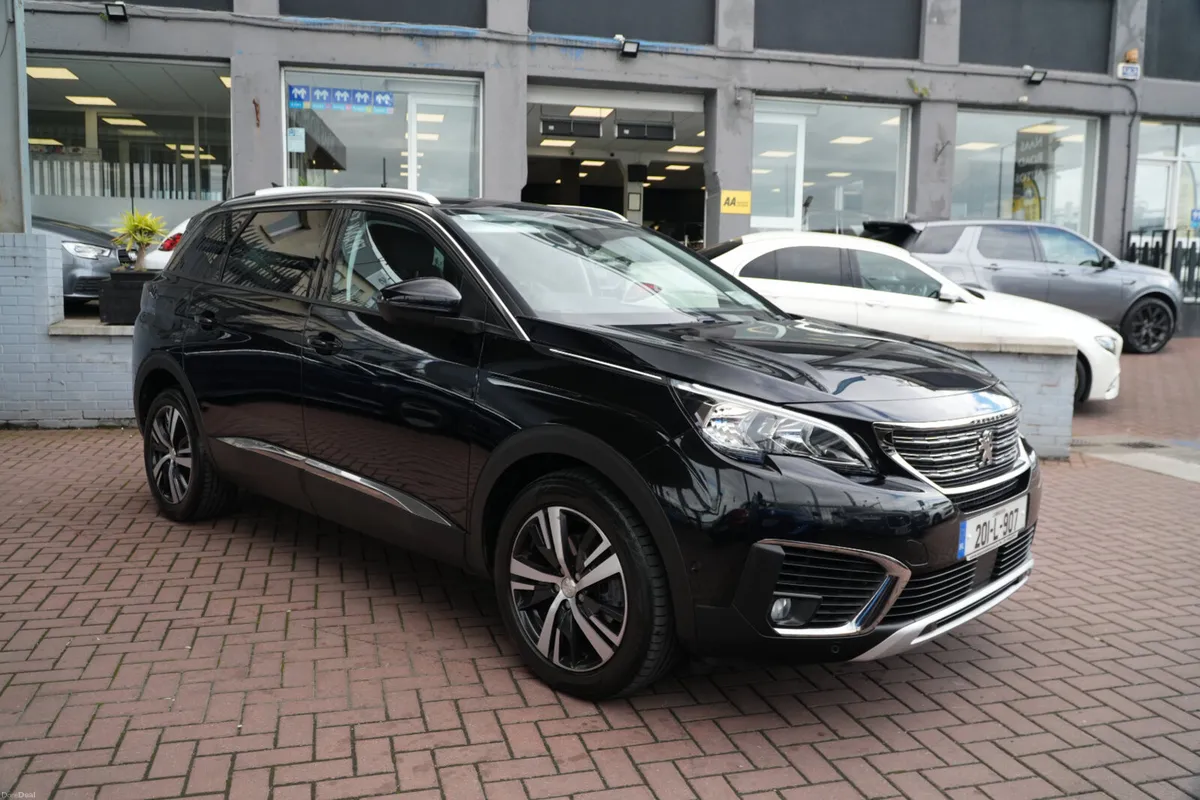 Peugeot 5008 2020 - Image 1