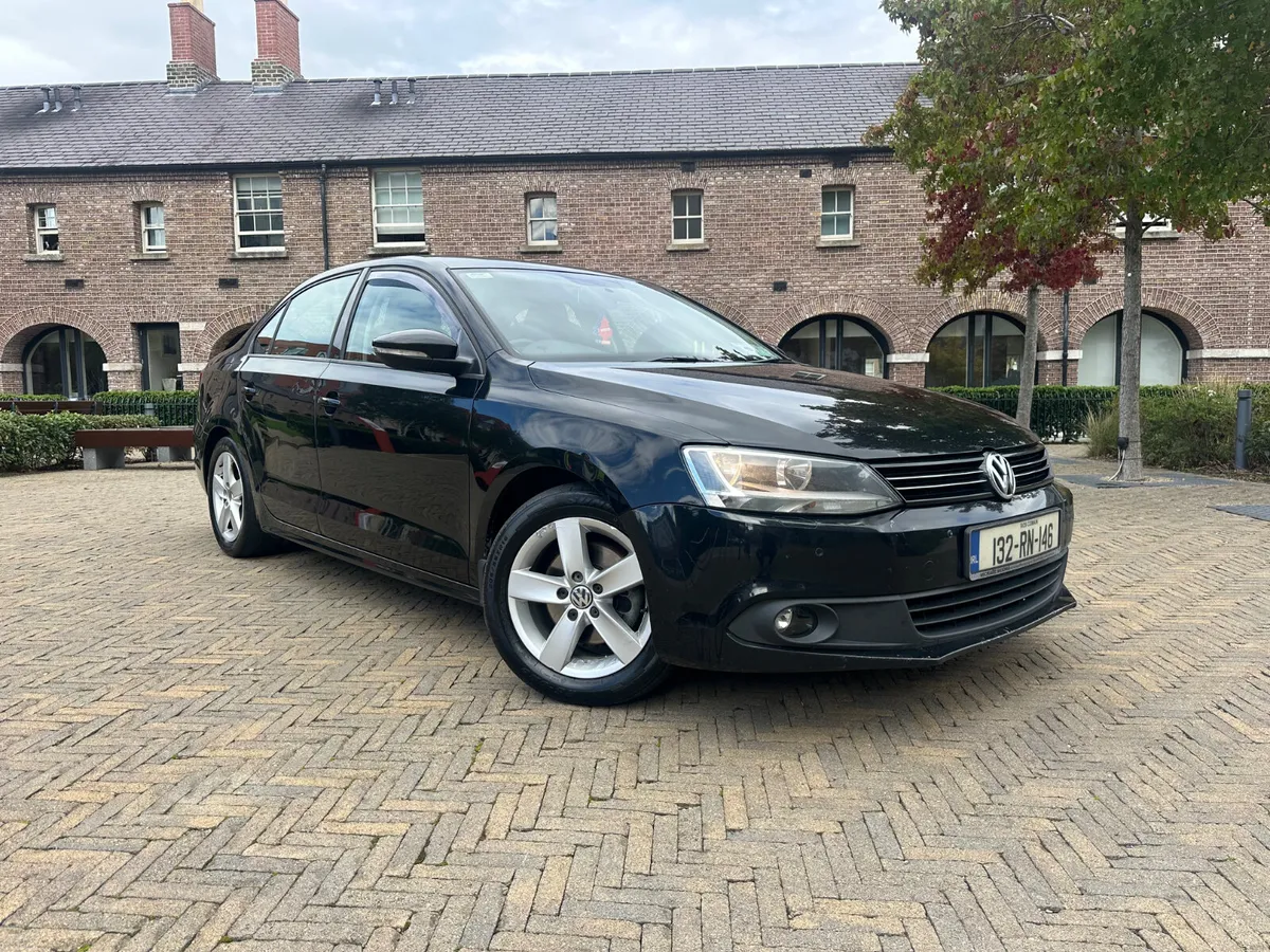 Volkswagen Jetta 2013 - Image 1