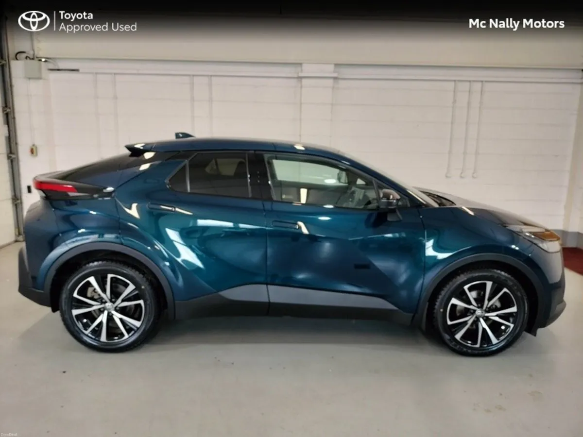 Toyota C-HR 242 HYBRID SPORT LOW KMS - Image 3