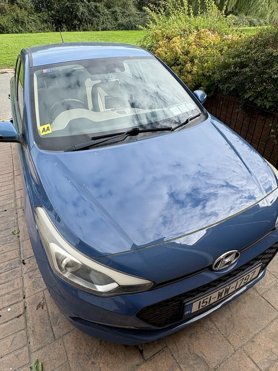 2015 Hyundai i20 Deluxe - Image 5