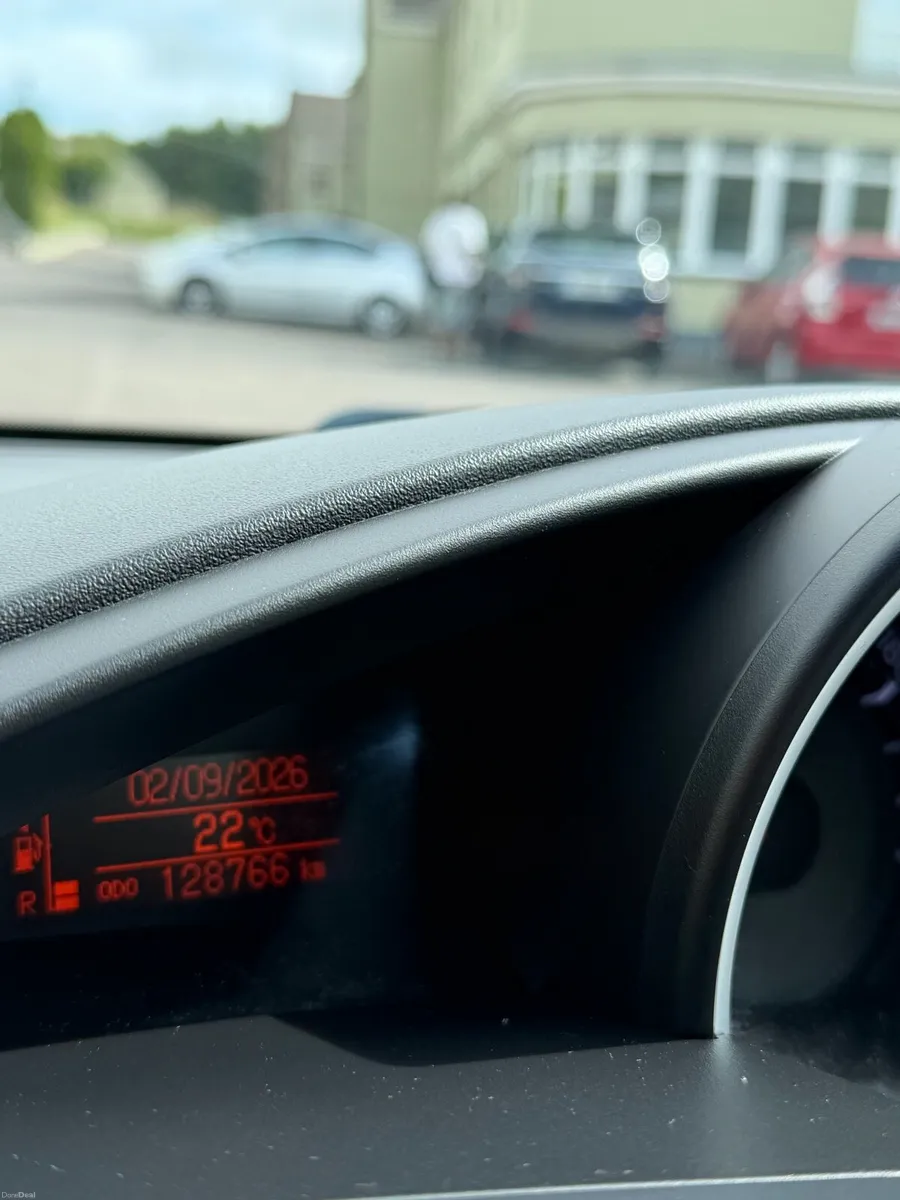 Toyota Verso 2016 - Image 5