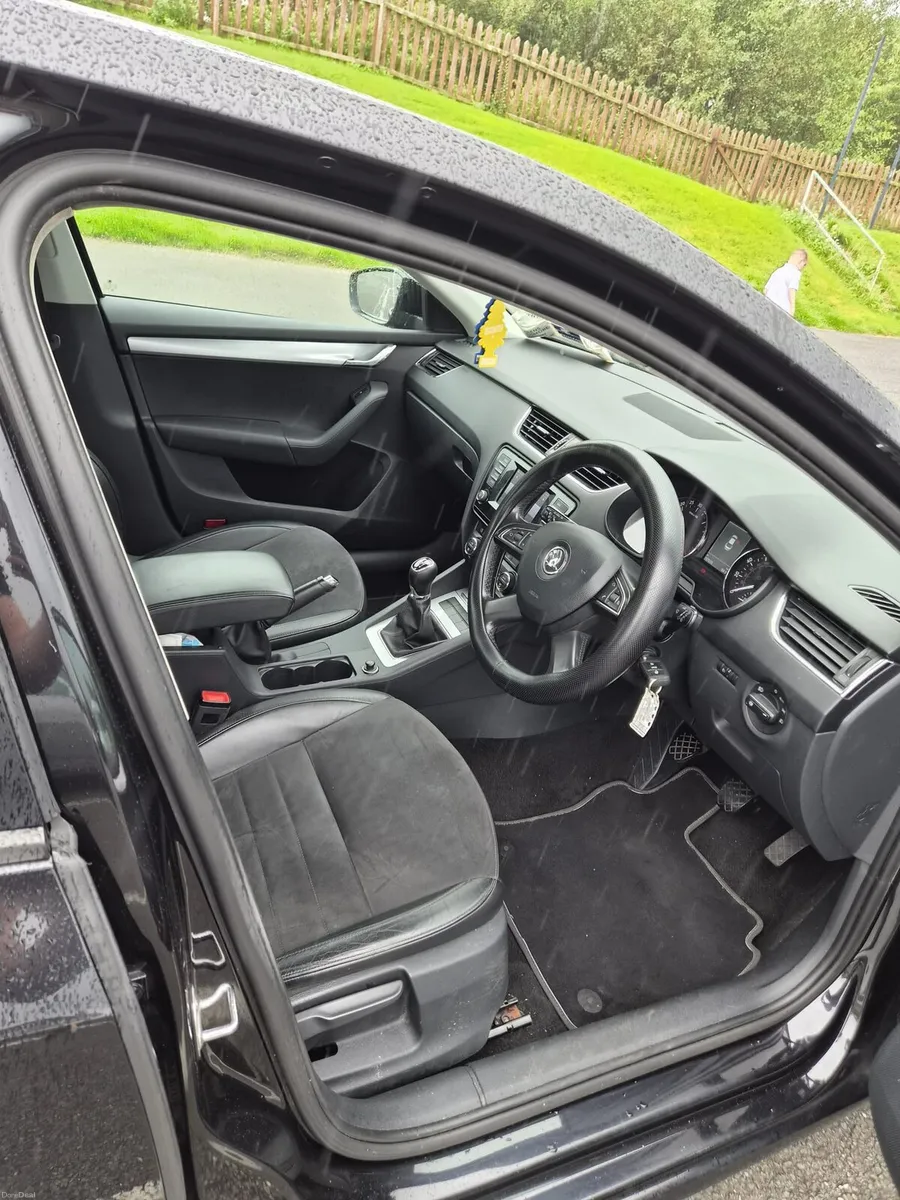 Skoda Octiva 2L Diesel 150hp Elegance - Image 6
