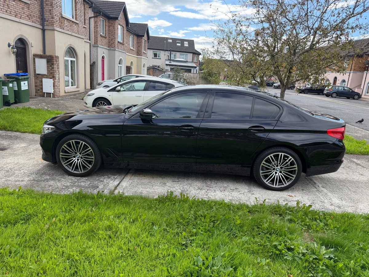 520D g30 - Image 6