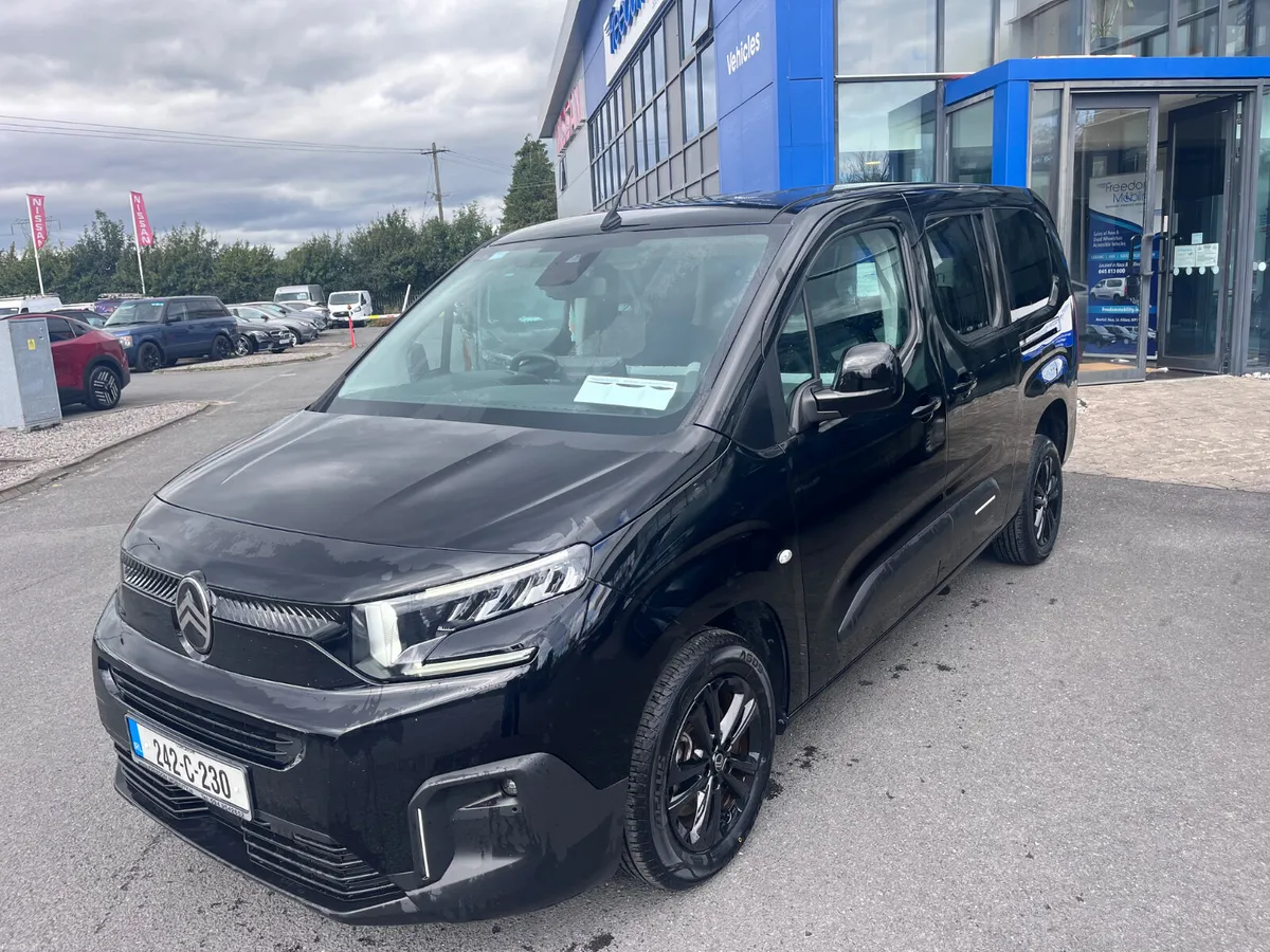 Citroen Berlingo 2024 Wheelchair Taxi Spec - Image 3