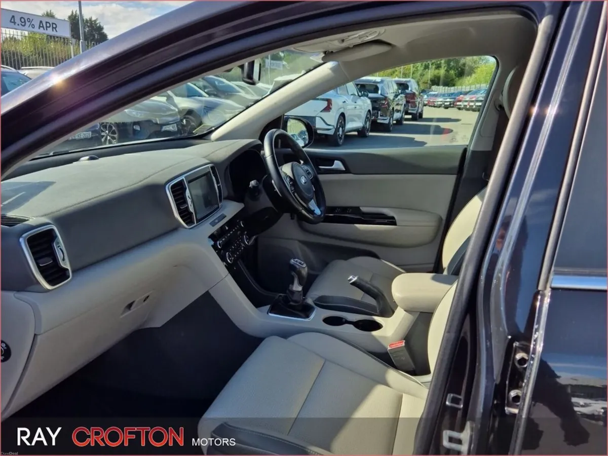 Kia Sportage 1.7 PLATINUM S - Image 6