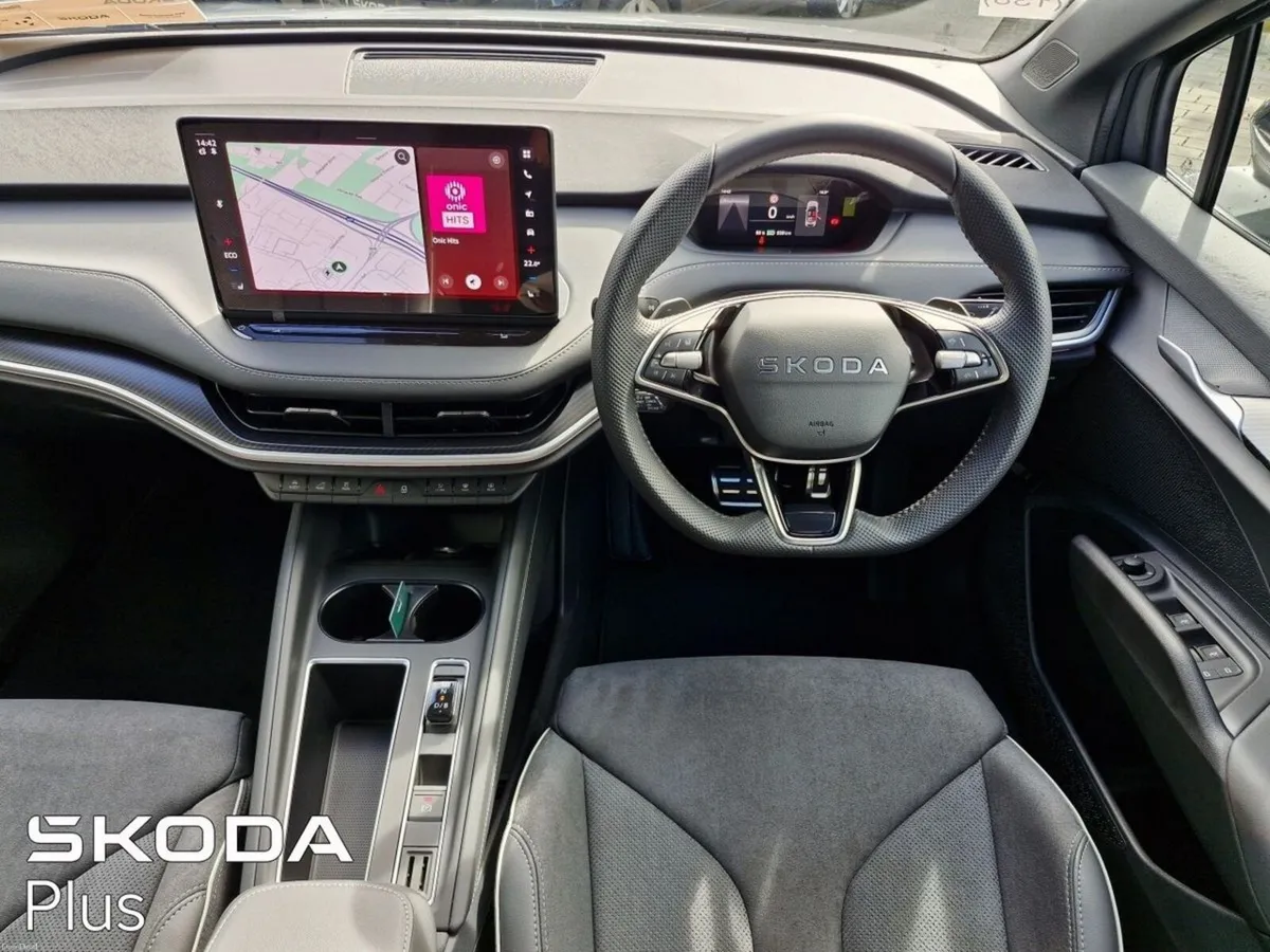 Skoda Elroq (158) BEV 82KWH SPORTLINE 85 AUTO - Image 2