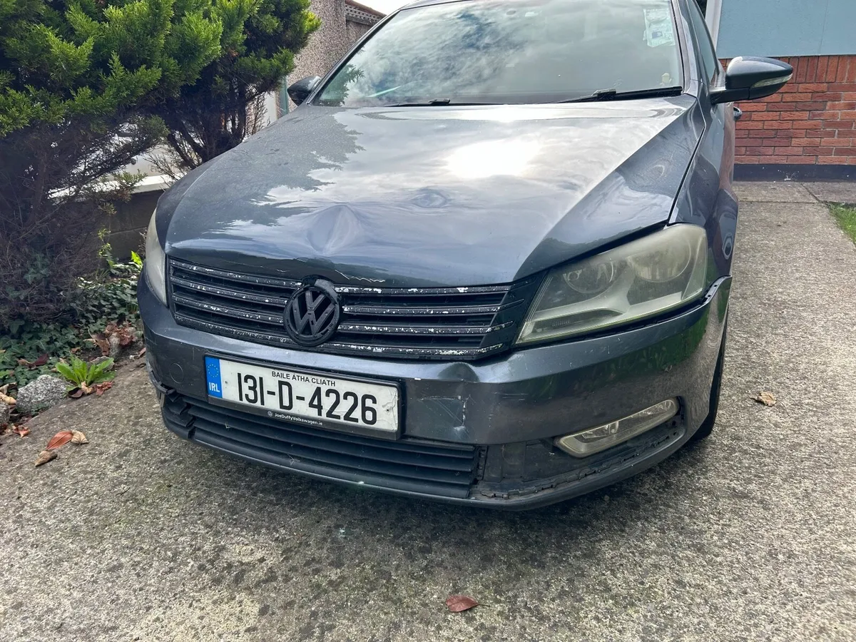 Volkswagen Passat 2013 - Image 4