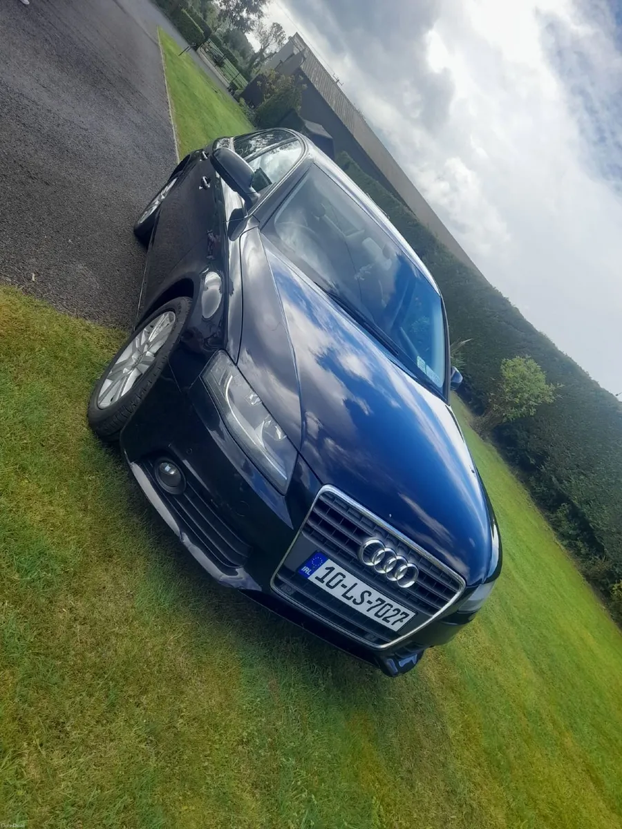 Audi A4 2010 - Image 5