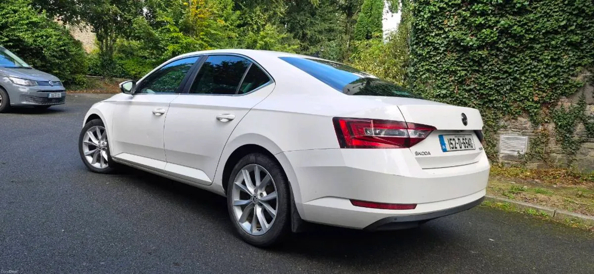 15 SKODA SUPERB 2.0TDI. AUTOMATIC. - Image 3