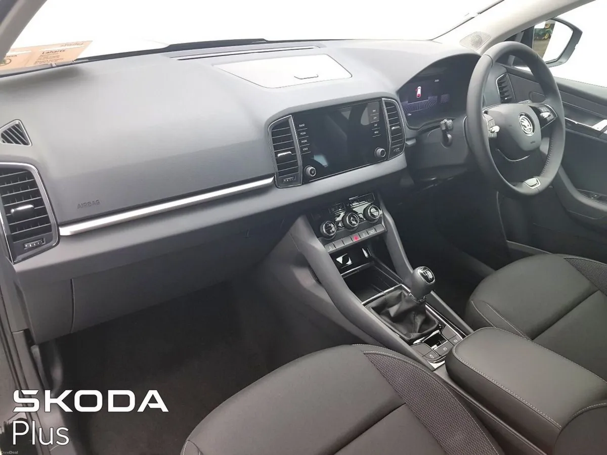 Skoda Karoq AMBITION 2.0TDI 115HP *WIRELESS CARPLA - Image 4
