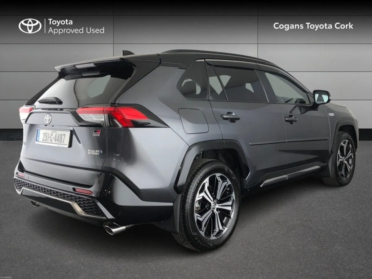 Toyota RAV4 RAV4 PLUG-IN HYB GR SPORT - Image 2