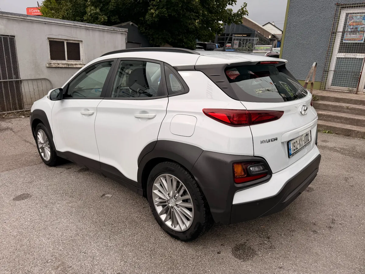 Hyundai KONA 2019 Petrol - Image 6