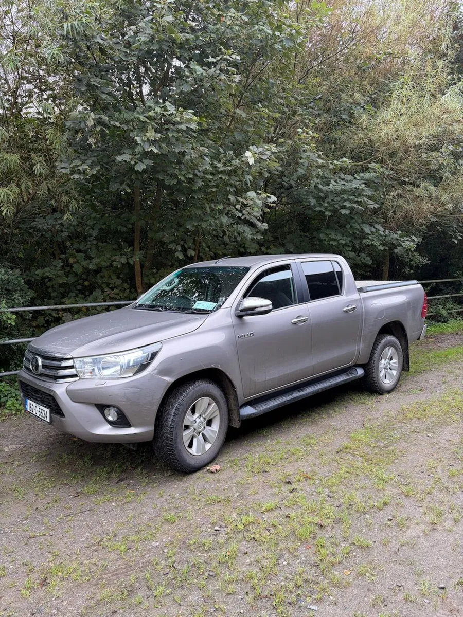 Toyota Hilux 2016 - Image 1
