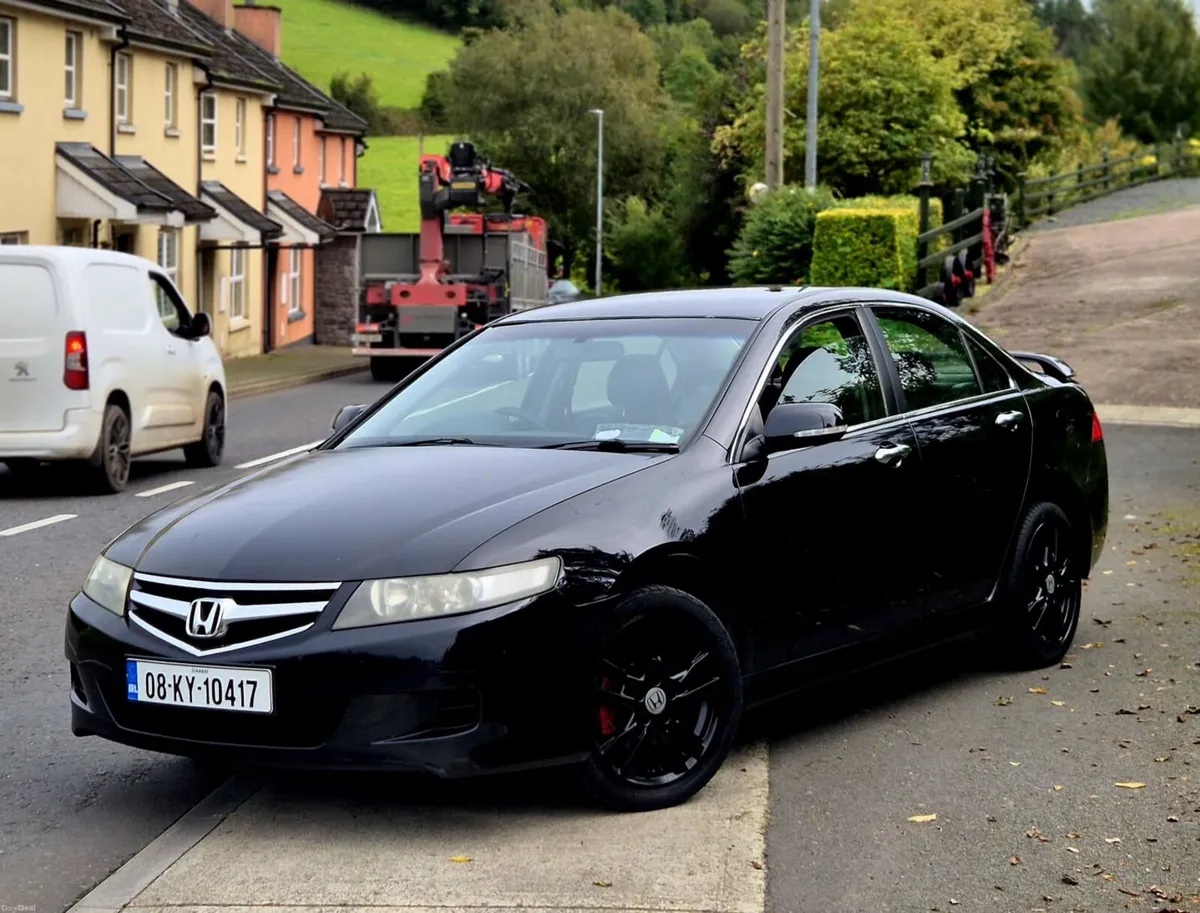 2008 Honda Accord 2.2 i-DTEC Turbo Diesel 6-Speed - Image 1