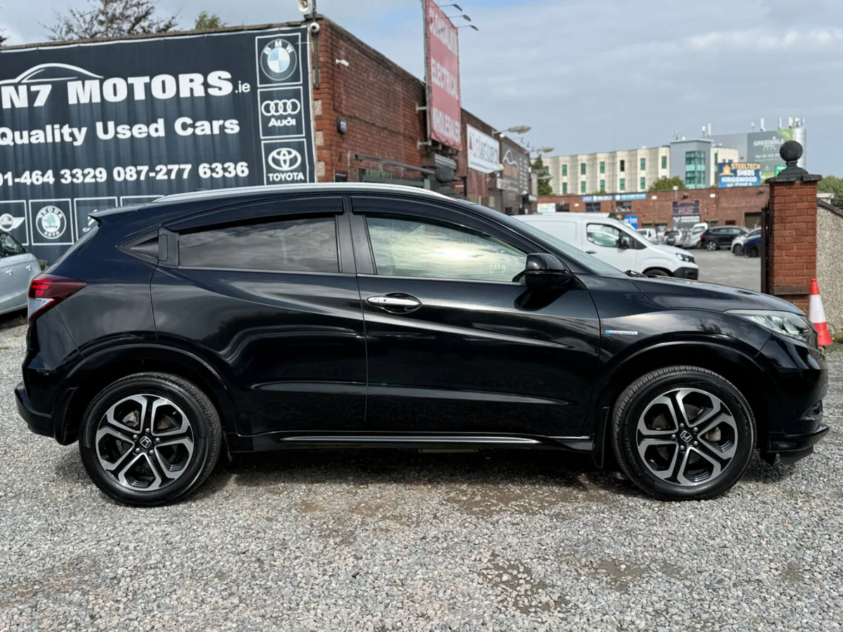 2014 Honda Vezel 1.5 HYBRID AUTO - Image 2