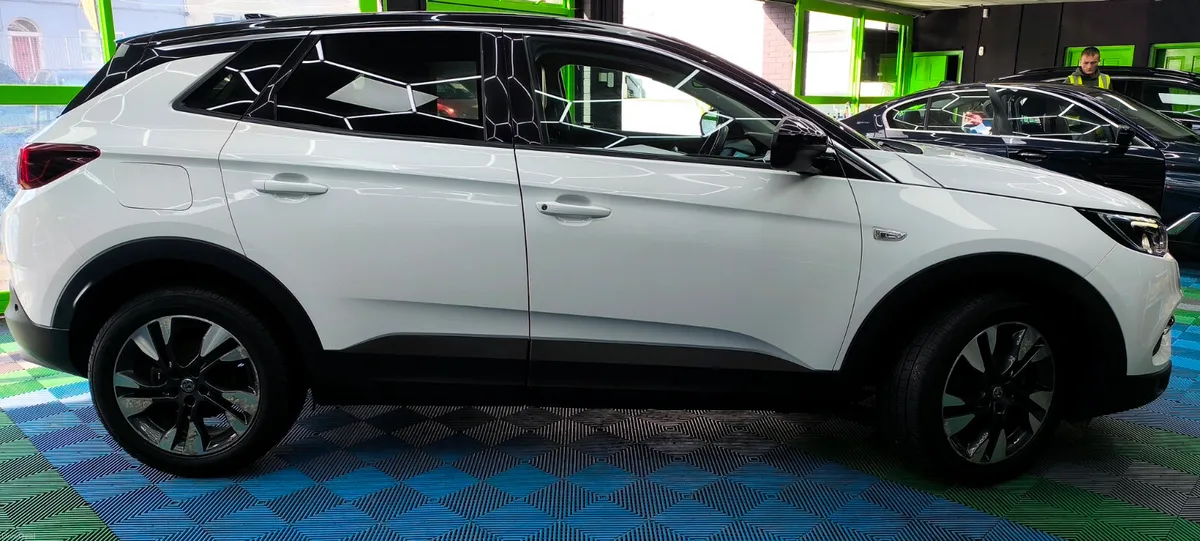 Vauxhall Grandland X 2019 - Image 6