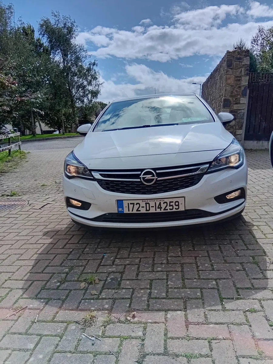 Opel Astra 2017 - Image 3