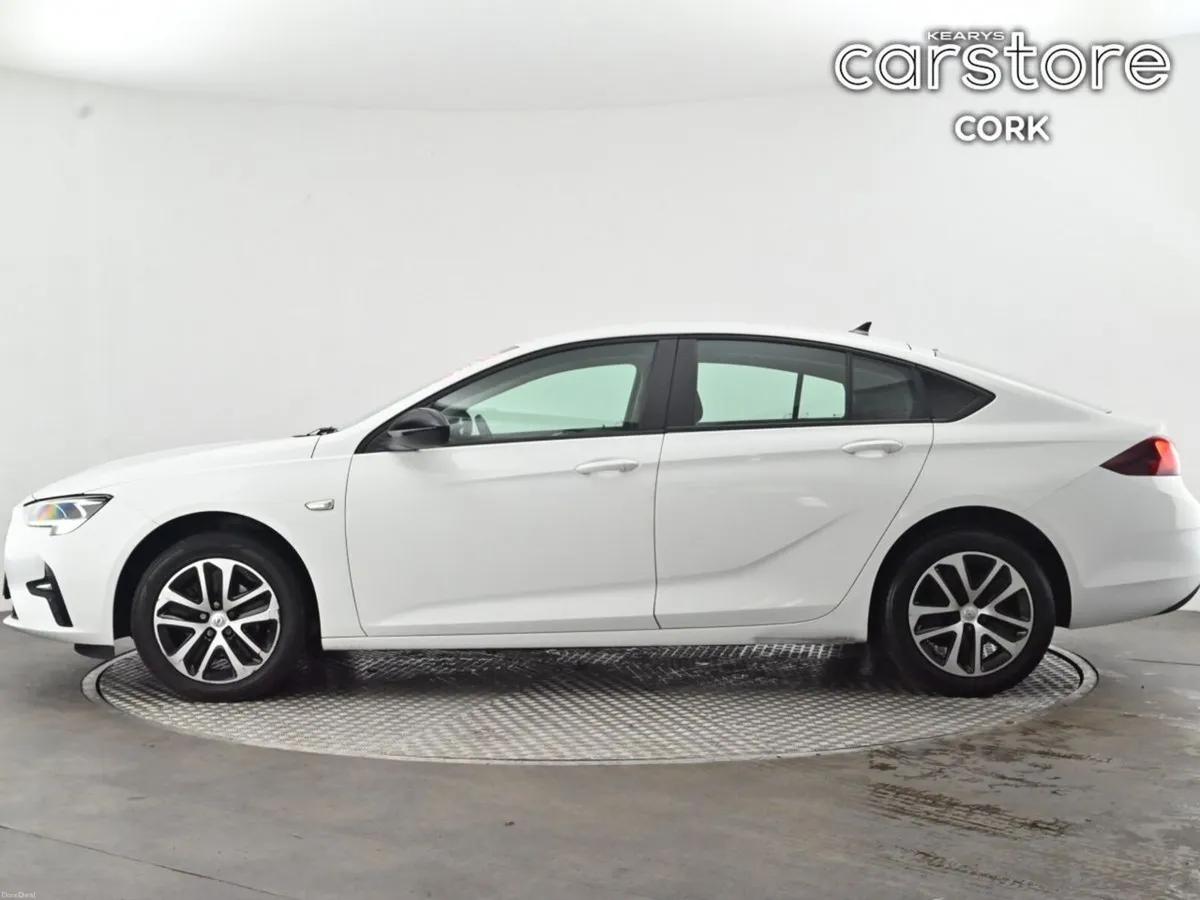 Opel Insignia SC 1.5D 122PS S/S FWD 6 Speed - Image 6
