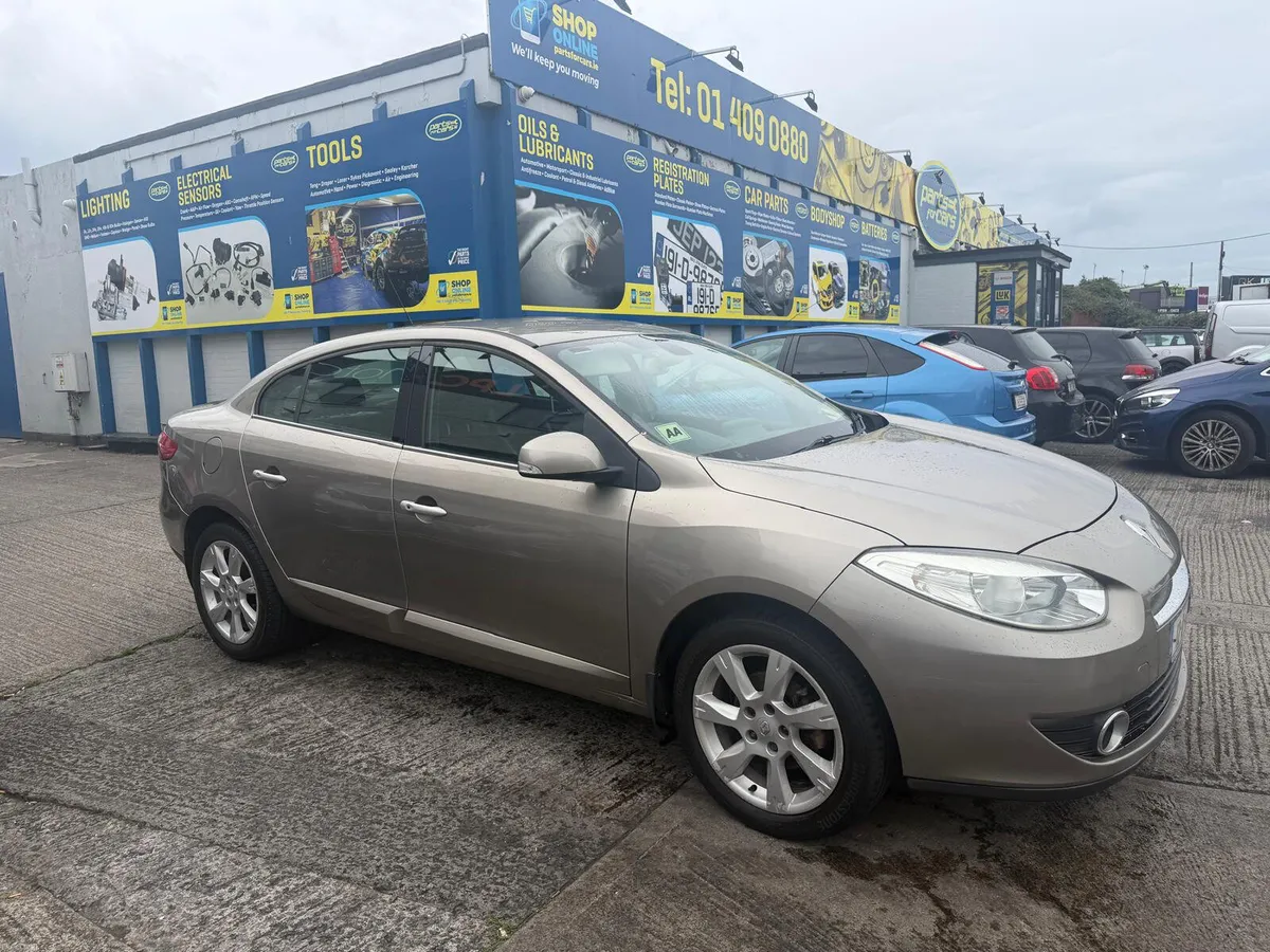 Renault Fluence 2012 Low Mileage - Image 4