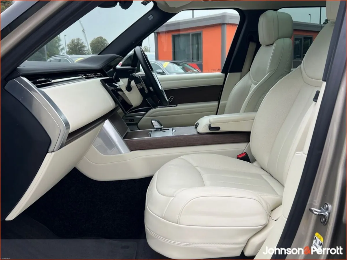 Land Rover Range Rover SWB 3.0 I6 PHEV SE, (Remain - Image 3