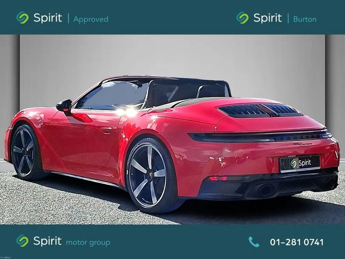 Porsche 911  CARRERA CONVERTIBLE PDK - Image 2