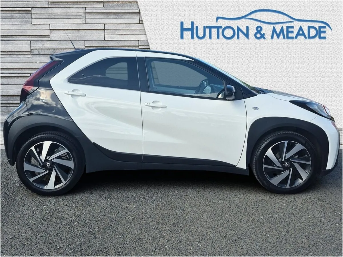 Toyota Aygo X Edge 1.0 Petrol 5dr - Image 6