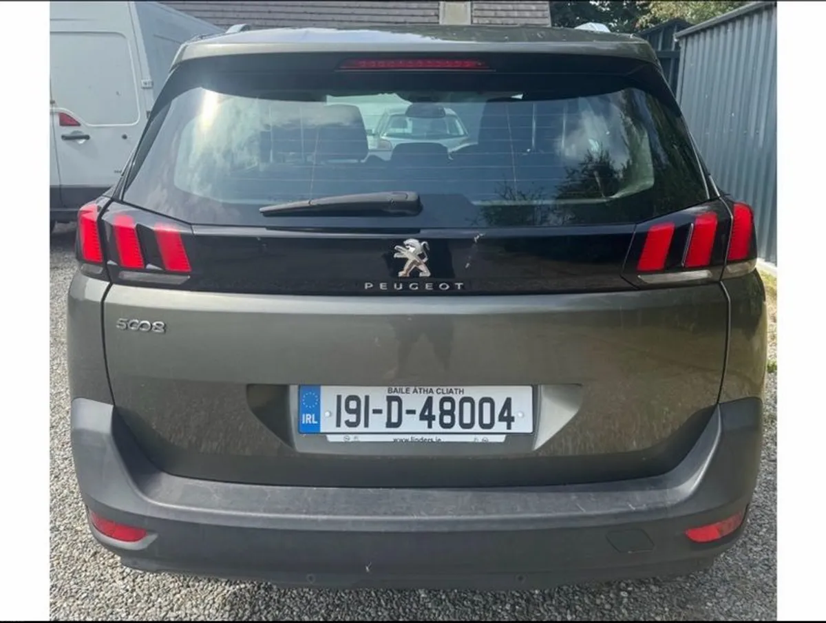 2019 Peugeot 5008 - Image 4
