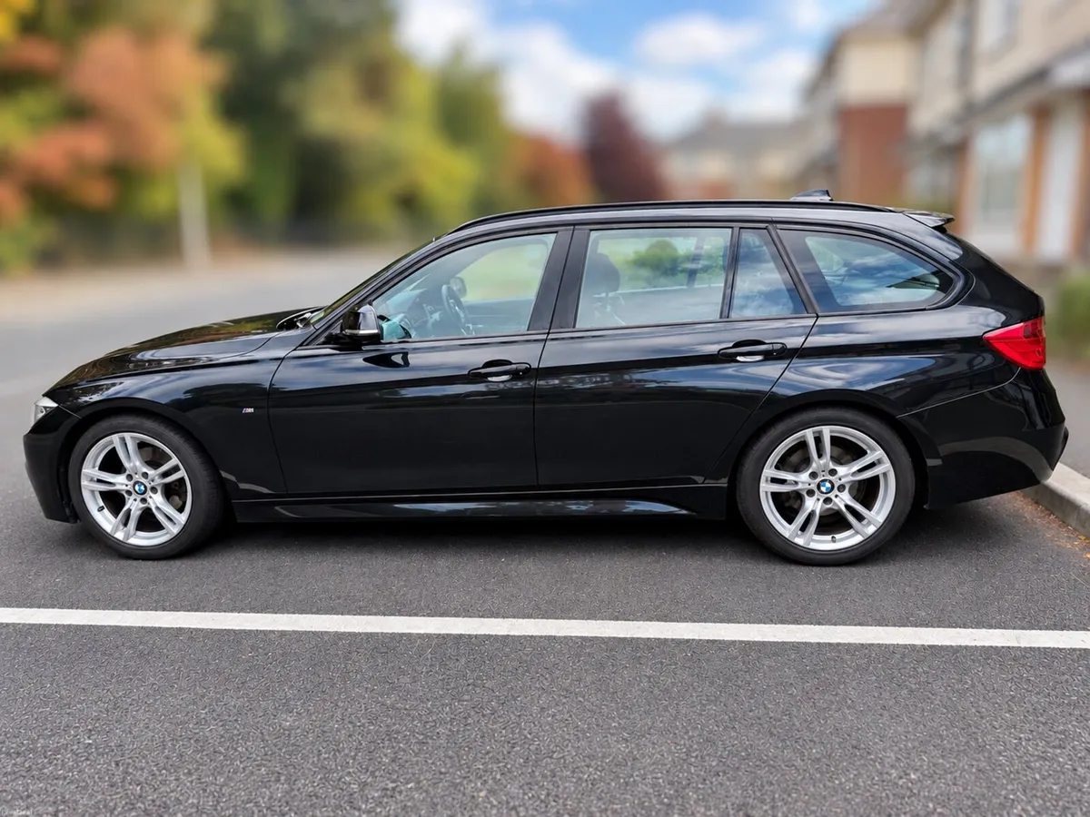 BMW 320d MSport Touring – One Owner – Full History - Image 3