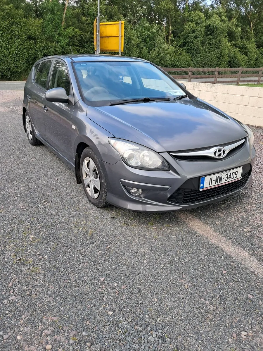 Hyundai i30 2011 - Image 2