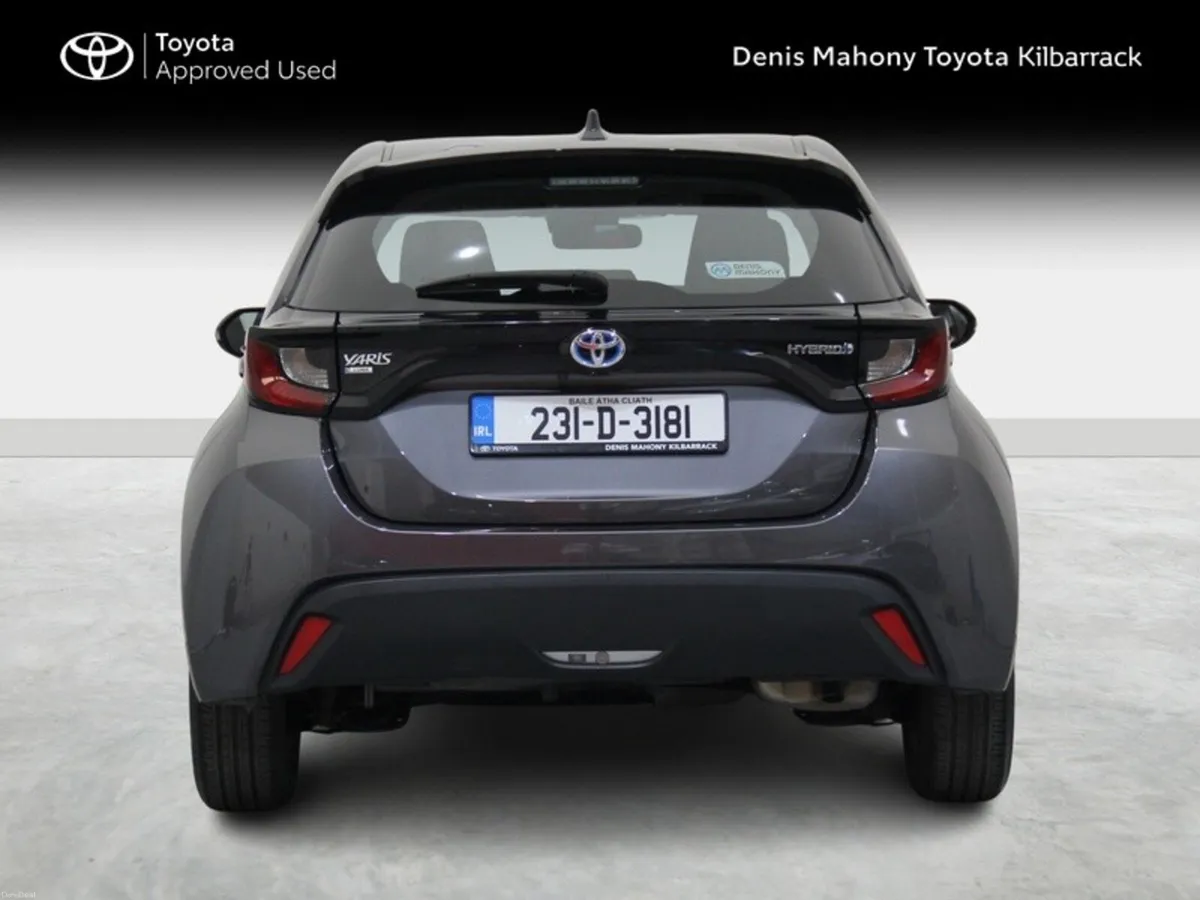 Toyota Yaris HYBRID LUNA 4DR AUTO - Image 4