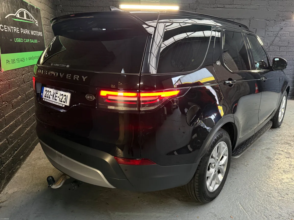 2020 Land Rover Discovery 2.0D Auto - Image 4
