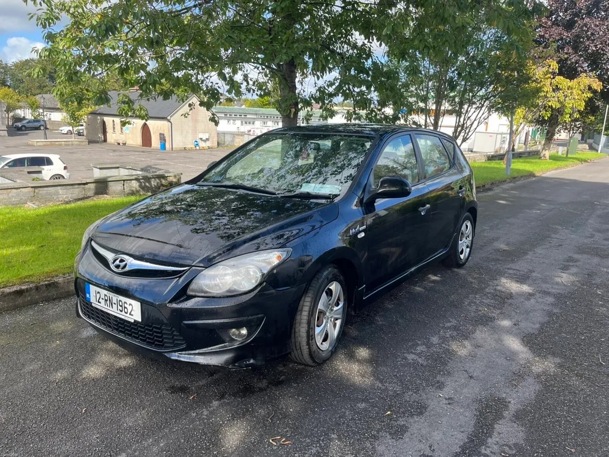 Hyundai i30 - Image 1