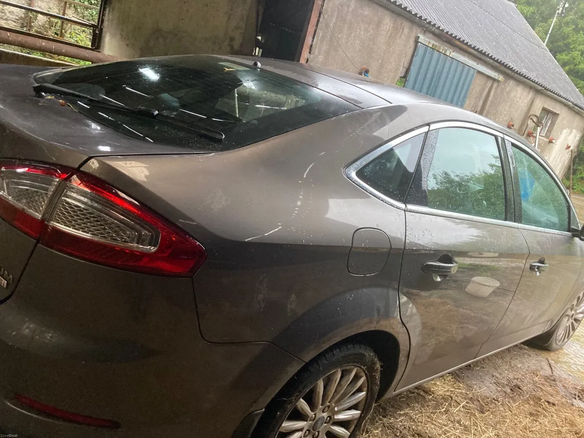 Ford Mondeo 2011 - Image 4