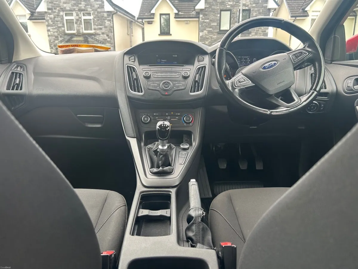 2015 Ford Focus 1.6 TDC I 100 bhp 6 speed high spe - Image 6
