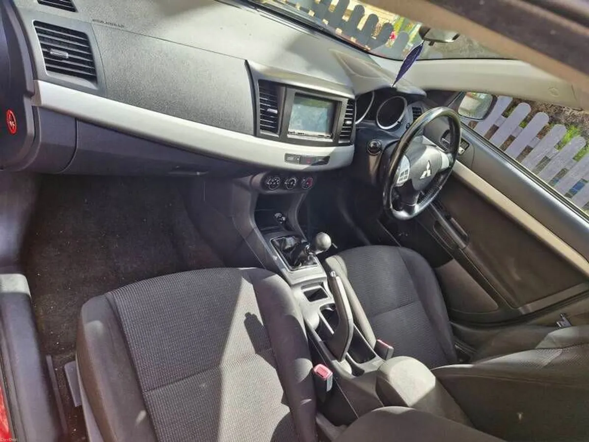 2008 Mitsubishi Lancer - Image 5