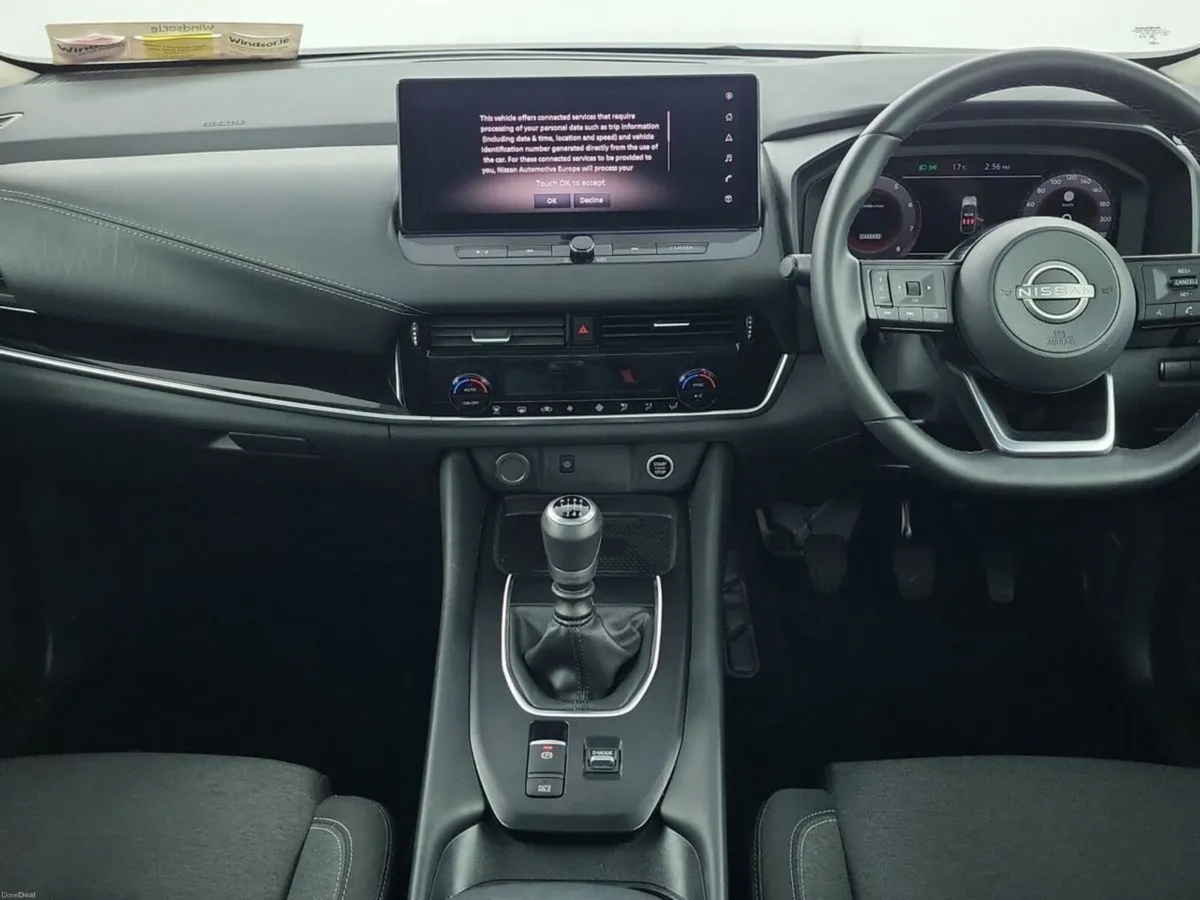 Nissan Qashqai 1.3 PET MILD HYBRID SV PREMIUM - Image 3
