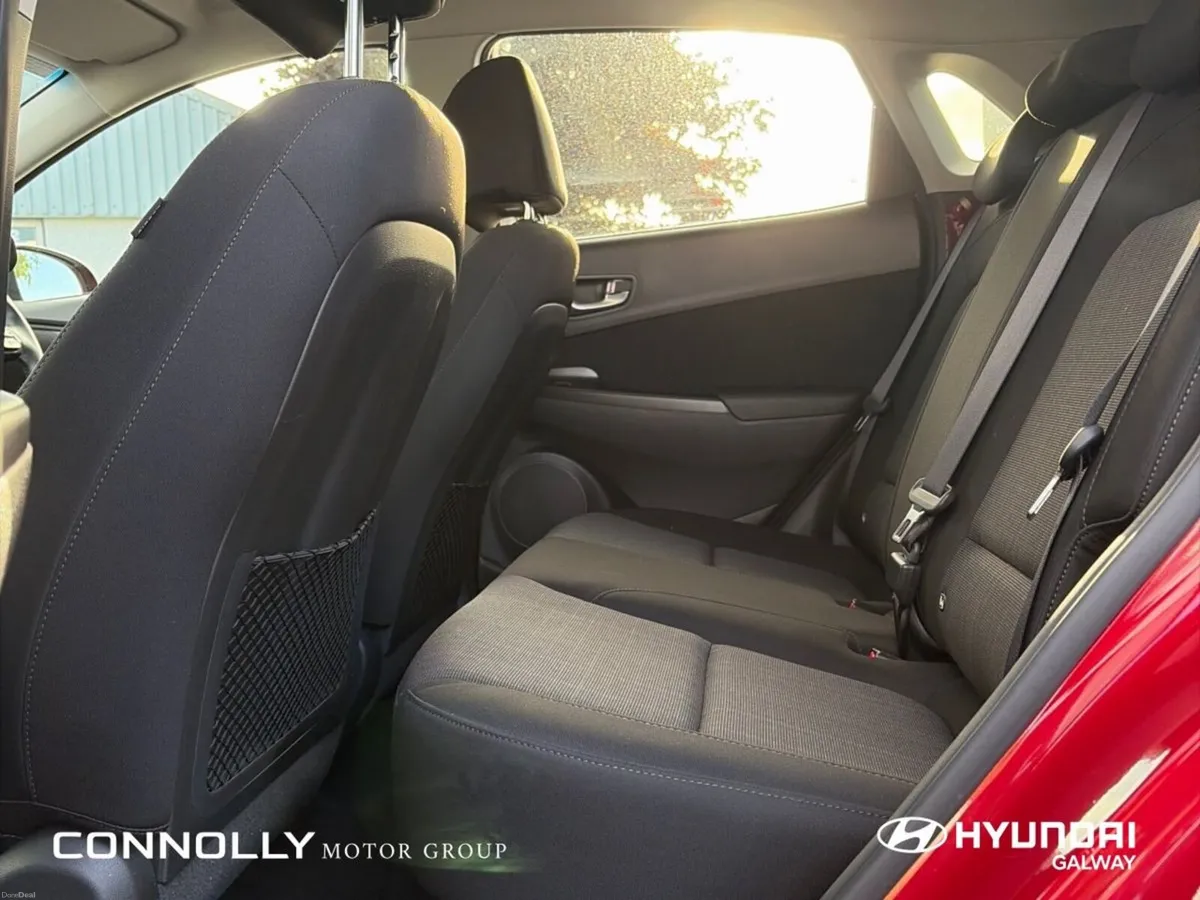 Hyundai KONA 1.6 HYBRID Executive Auto - Image 6